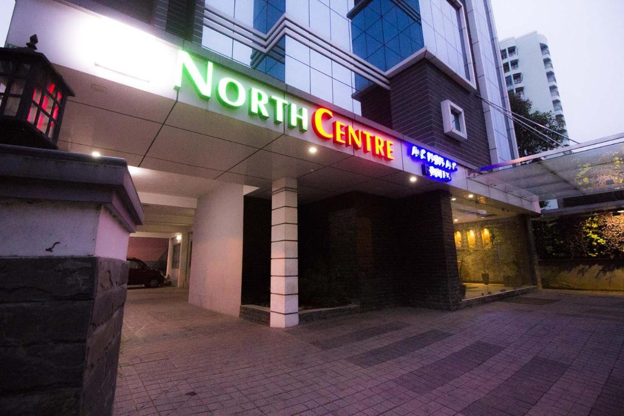 North Centre Hotel Kochi Exterior foto